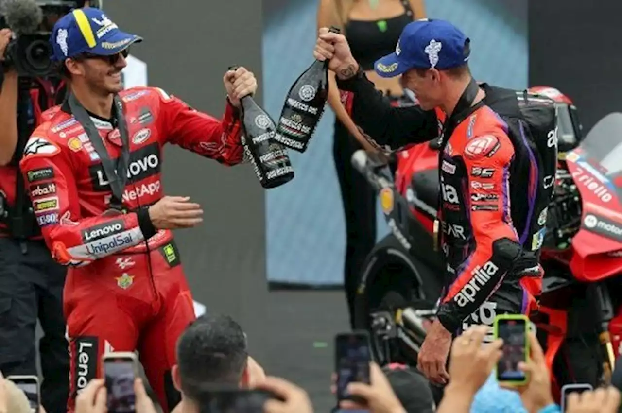 - Aprilia Boleh Berbangga, Espargaro Sindir Roket Ducati yang Tak Kelihatan