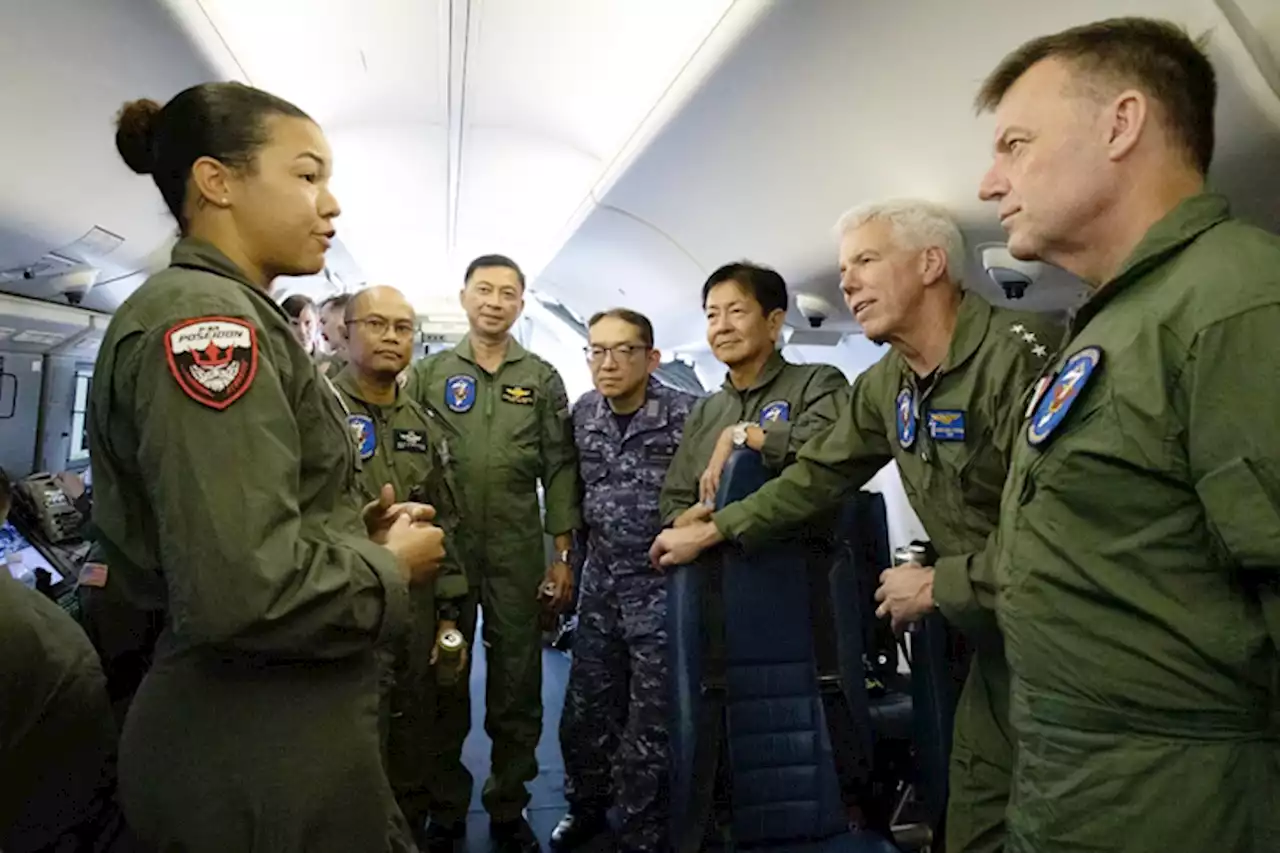 Military commanders of Japan, US, PHL, Australia fly over SCS