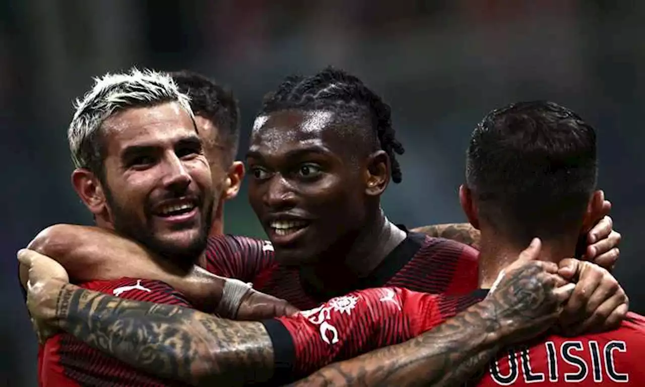 Milan, gli ingaggi 2023/24: Leao al top, tris di nuovi sul podio