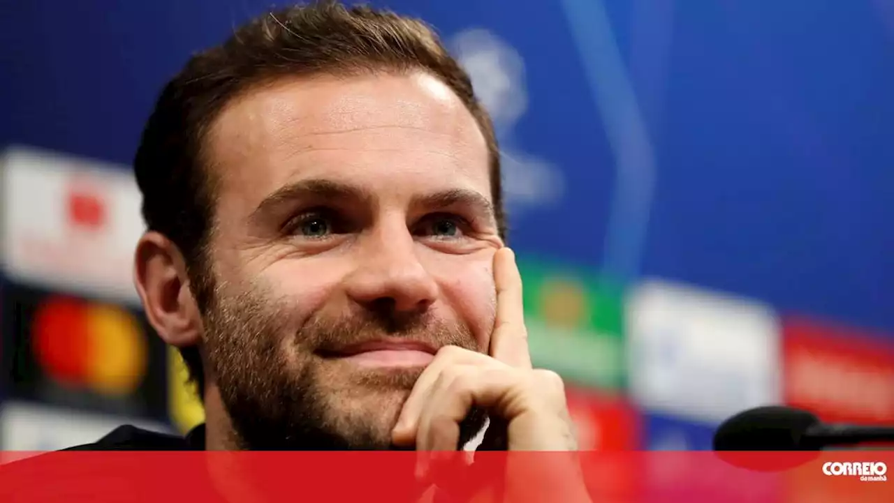 Médio espanhol Juan Mata ruma aos japoneses do Vissel Kobe