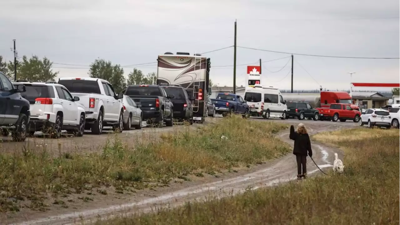 N.W.T. officials prepare to welcome back residents of Yellowknife and other communities