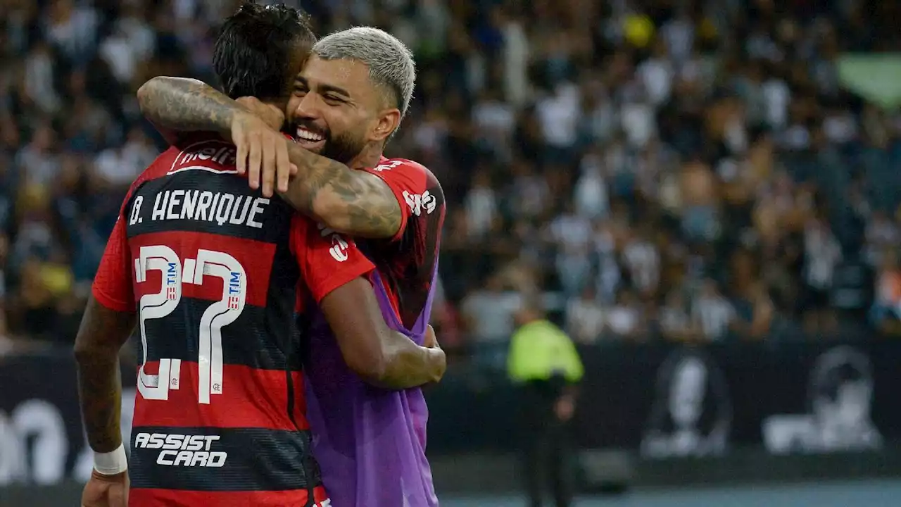 Bruno Henrique quer que 'chororô' seja comemoração sadia e dedica o golaço a Gabigol: 'Falei que ia fazer em homenagem'