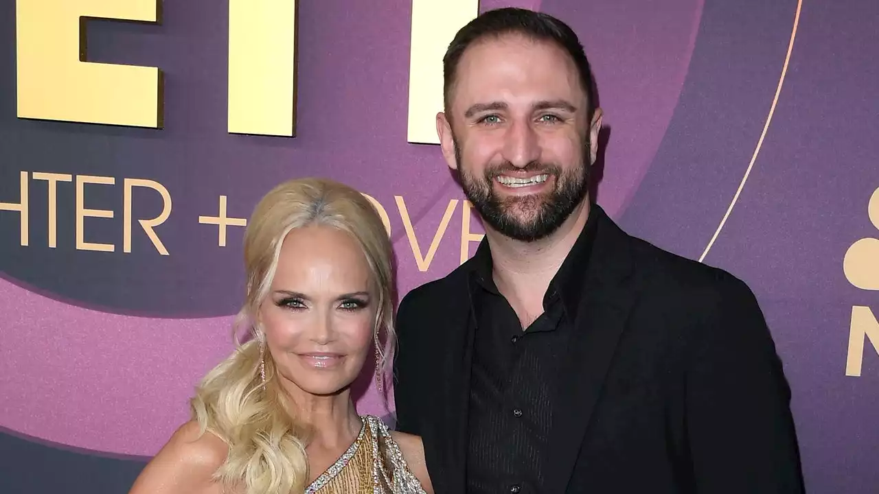 Kristin Chenoweth Marries Josh Bryant