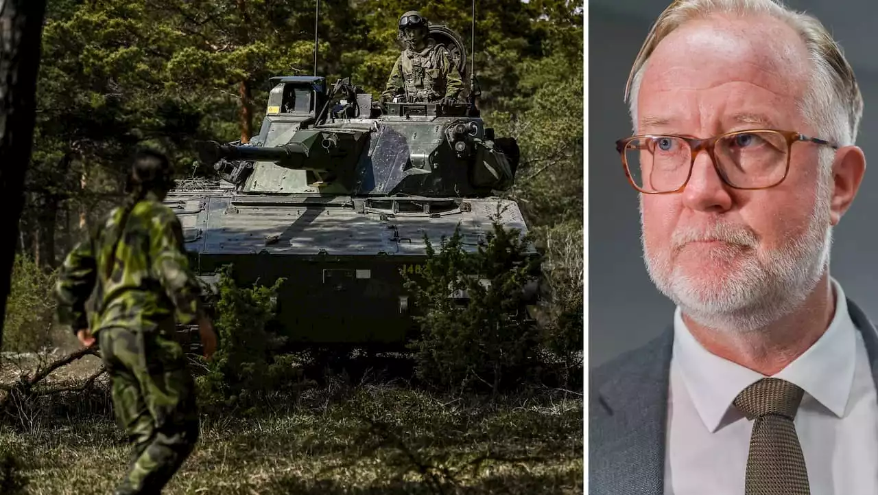 L: Ja till permanenta Nato-baser i Sverige