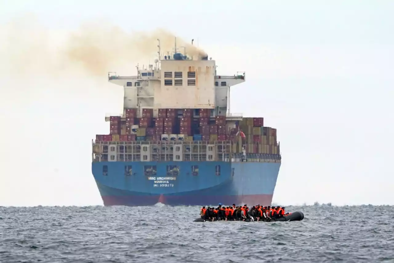 Channel migrant crossings hit new 24-hour record for 2023