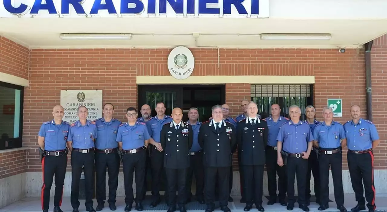 Carabinieri, il comandante provinciale Bruno Bellini saluta la compagnia mirtense