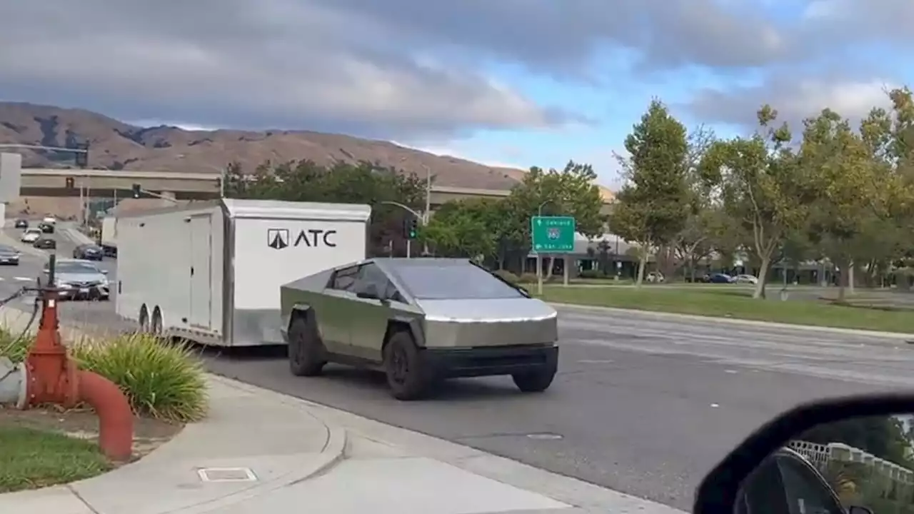 See Tesla Cybertruck Spotted Towing a Large Trailer