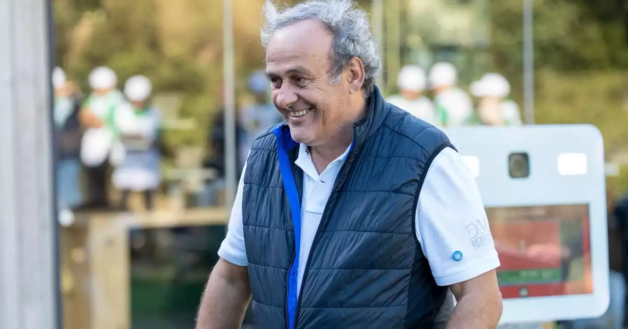 Foot : «La Var règle des problèmes, mais en crée d'autres» concède Platini