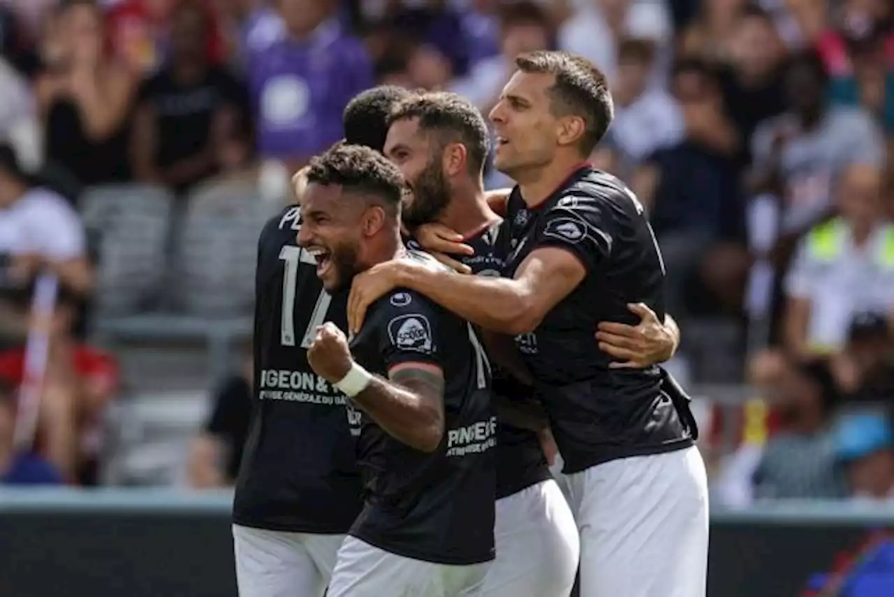 Buteur contre Toulouse, Florent Ogier (Clermont) est déjà pardonné après sa glissade contre Metz