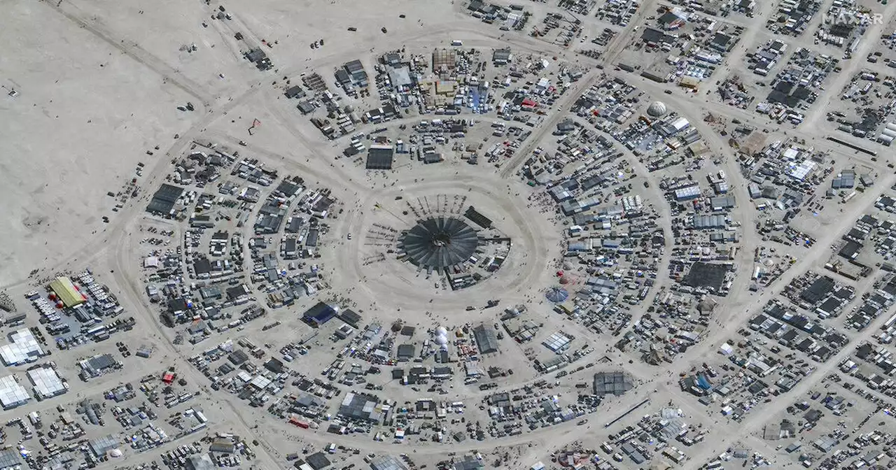 Etats-Unis : la pluie piège les festivaliers du Burning Man en plein désert