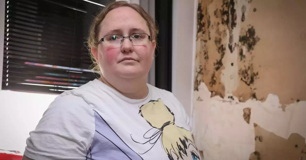 Mum fears for daughter's health amid 6 month wait to clear mould