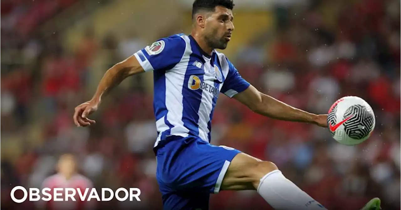 Avançado do FC Porto Mehdi Taremi convocado para a seleção do Irão