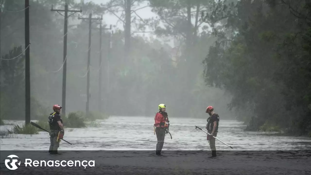 Biden visitou Florida após furacão sem encontro com governador