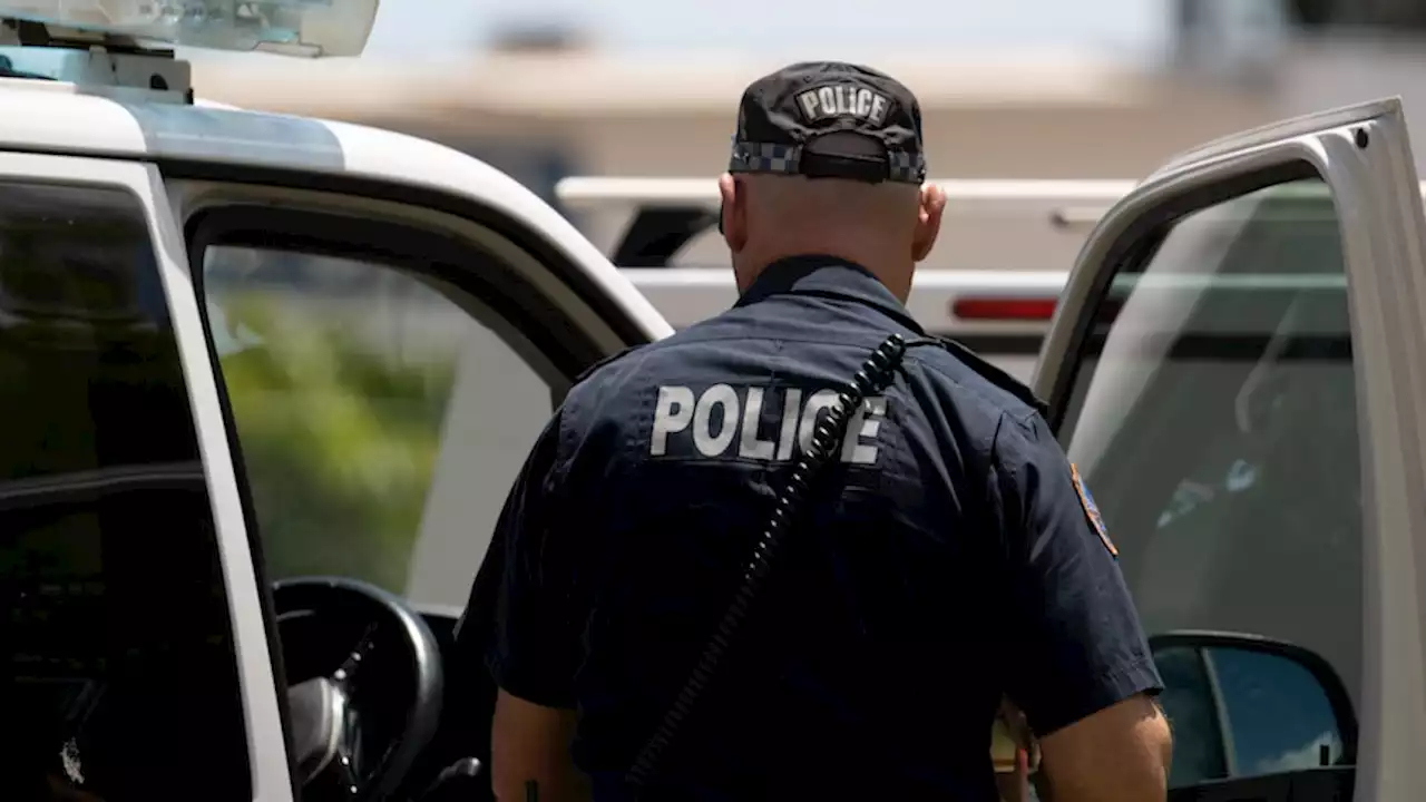 Police investigating 'fatal crash' on major Northern Territory highway involving truck and car