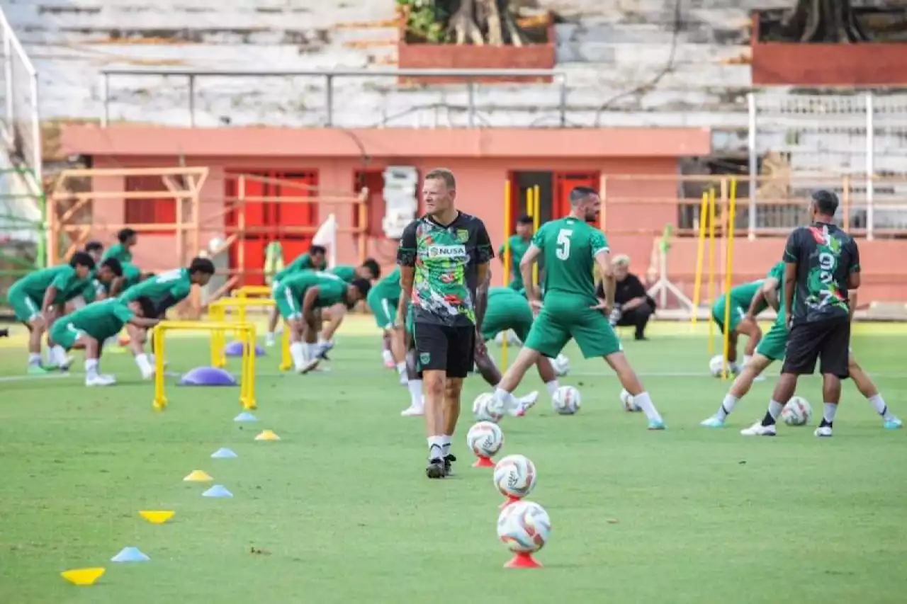 Persebaya Surabaya raih satu poin usai imbangi Dewa United 1-1