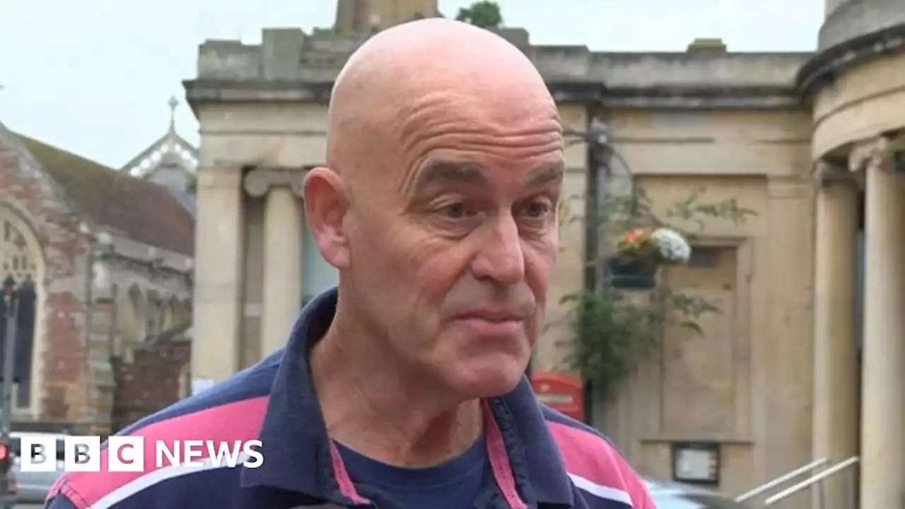 Postal service in 'freefall' says retired Somerset postman