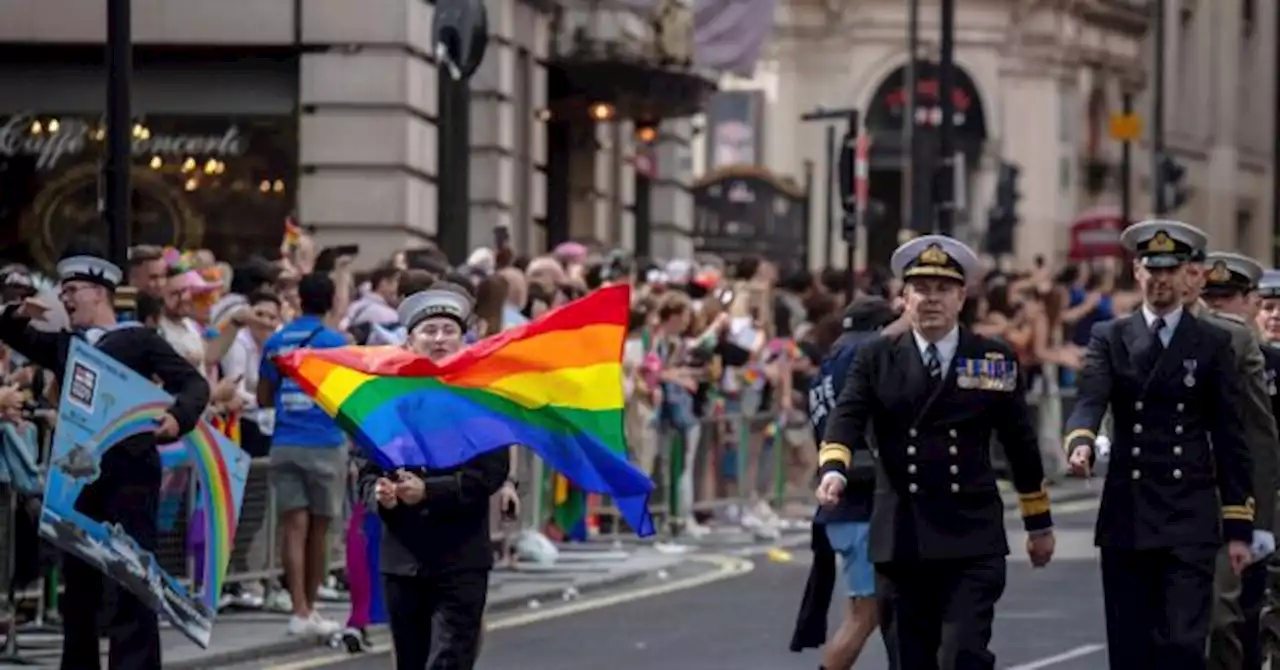 Royal Navy Tells Sailors to Introduce Themselves with Gender Pronouns