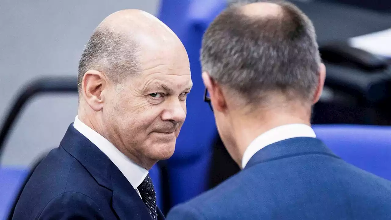 Olaf Scholz kritisiert Friedrich Merz für Aussage über Flüchtlinge bei Zahnärzten