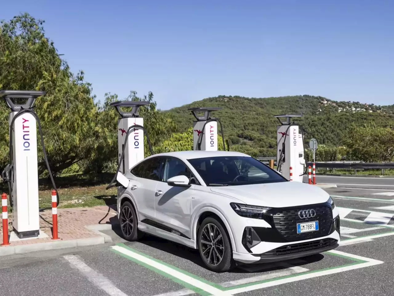 Audi Plug & Charge: la rivoluzione nella ricarica dell’auto elettrica è realtà