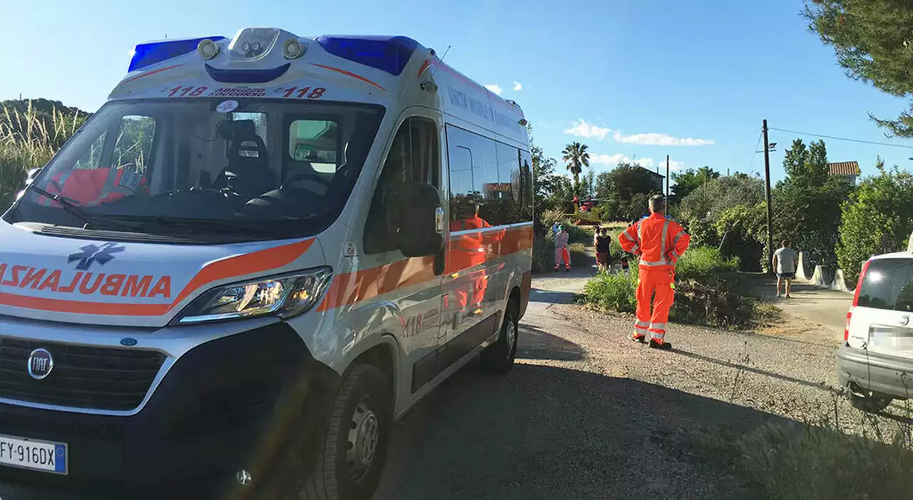 Investita con l'Apecar. Il marito: «Un incidente», ma la Polizia indaga