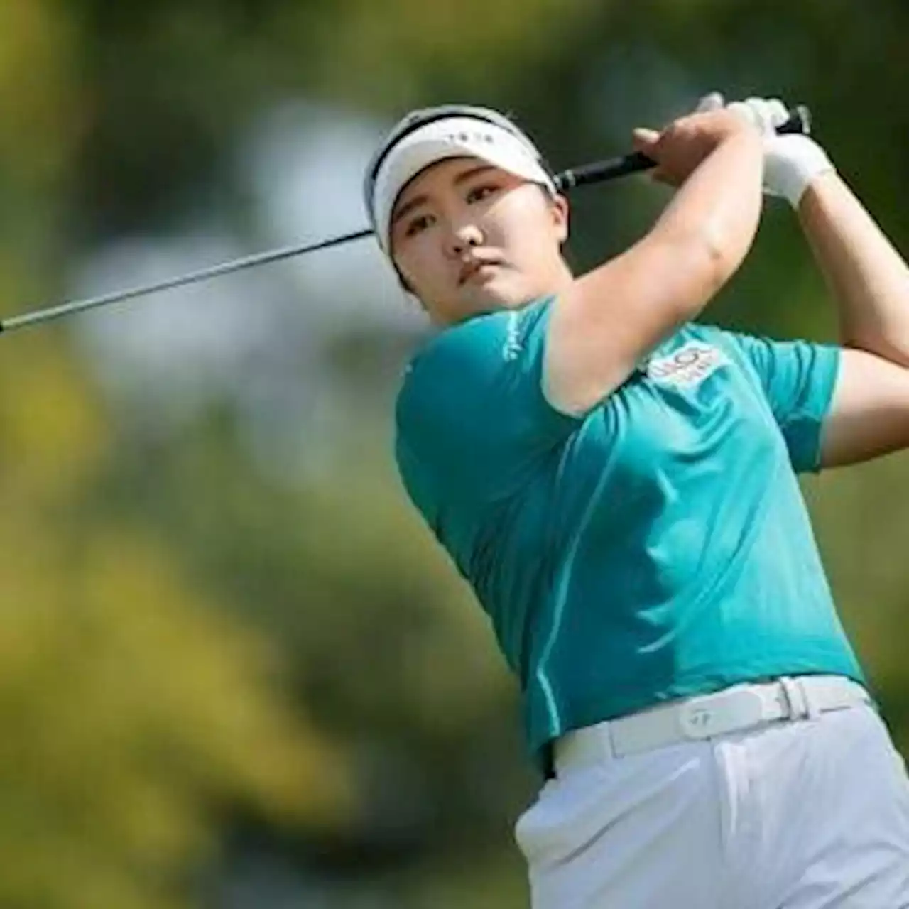 Rookie Ryu tops crowded leaderboard at LPGA NW Arkansas Championship