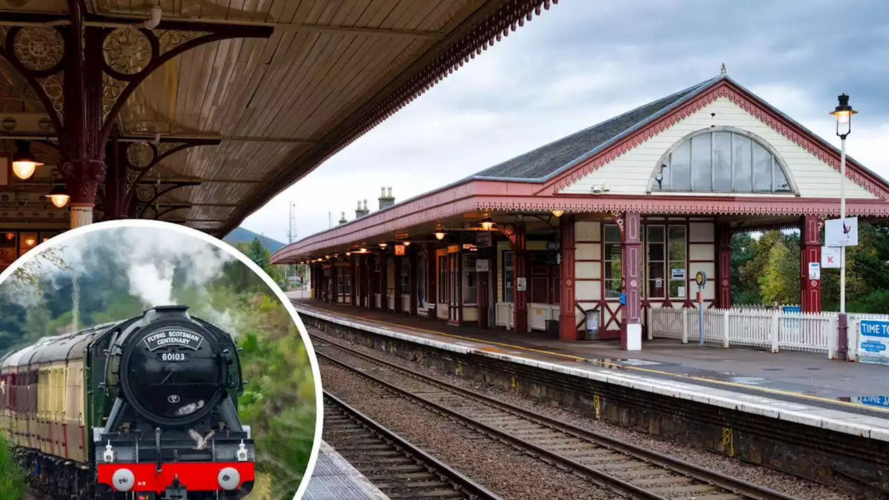 Two taken to hospital after Flying Scotsman and carriage crash at station