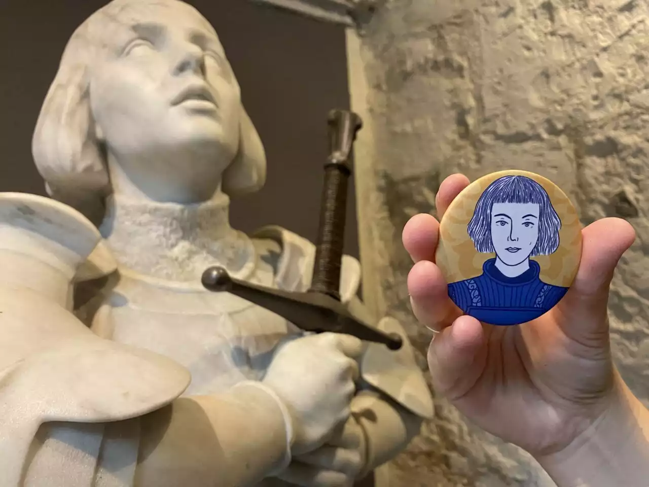 Rouen. Ce magnet vous permet de discuter avec Jeanne d'Arc