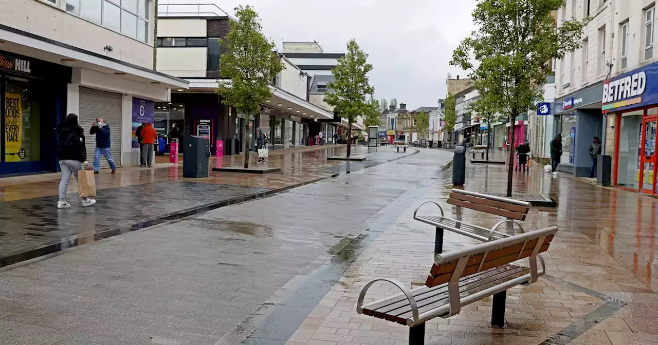 Lancashire town centre 'overrun with rats the size of cats'