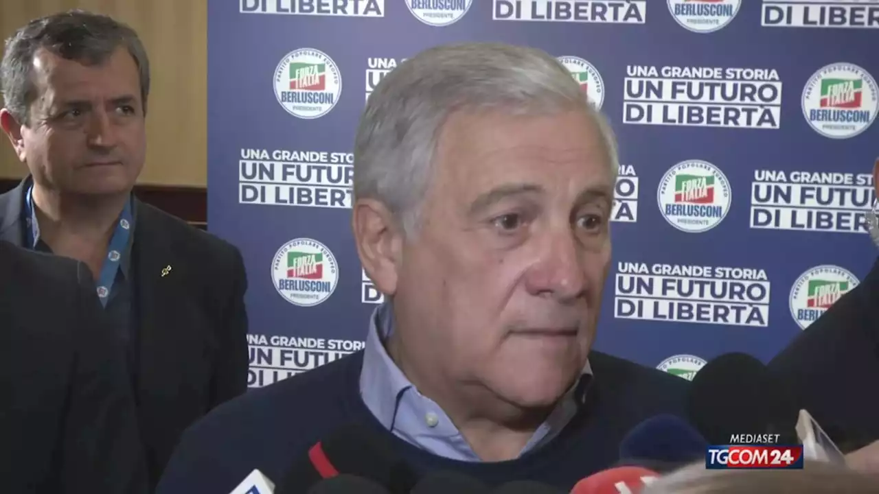 Tajani: 'L'ipotesi del governo tecnico non esiste'