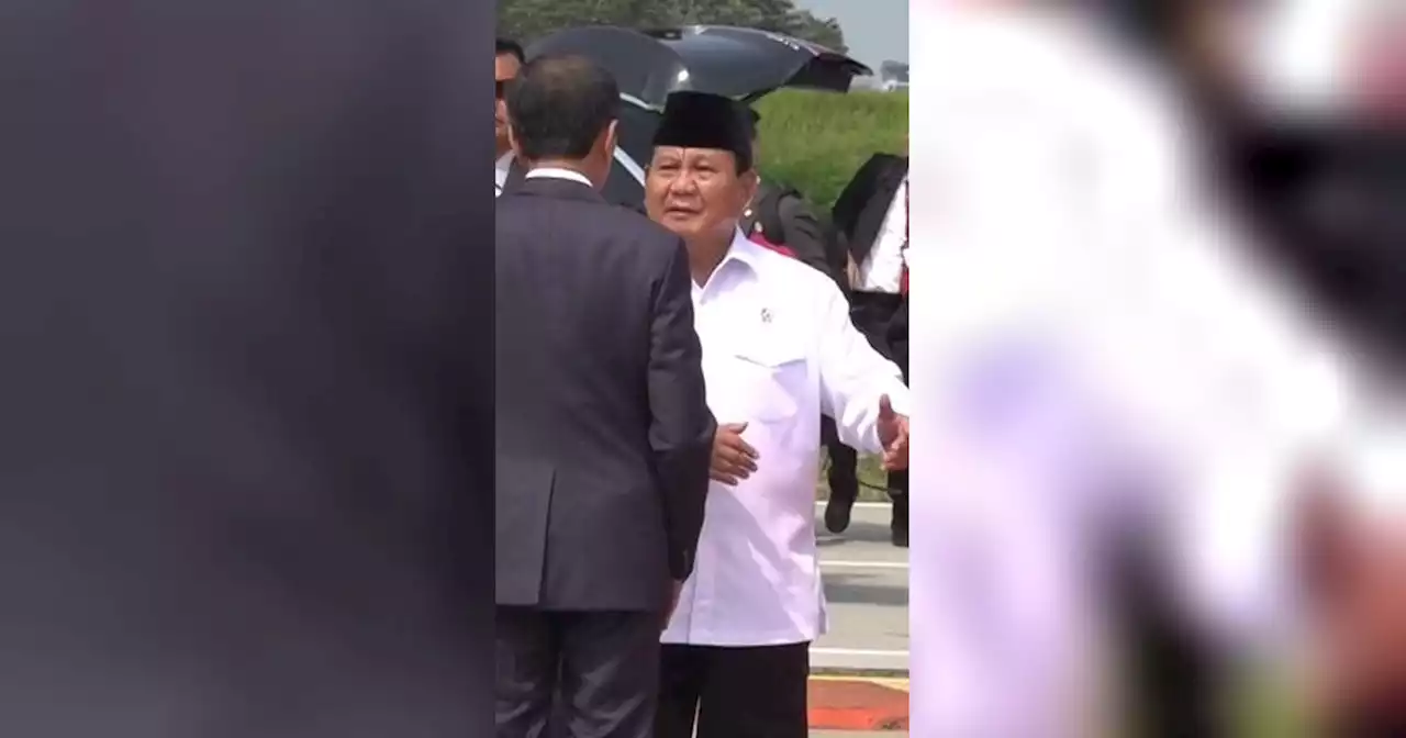 Survei Indikator: Publik Tak Yakini Ada Arahan Jokowi terkait Golkar-PAN Dukung Prabowo