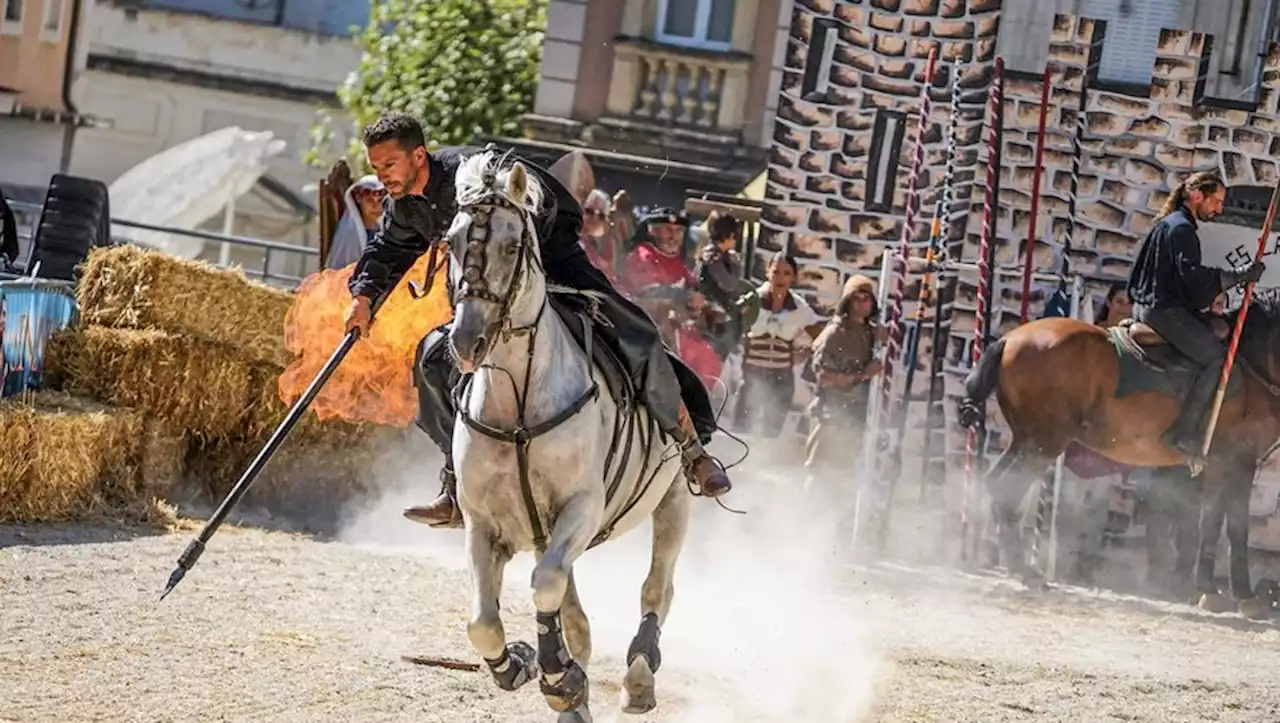 Les Cavaliers du Pont du Gard donnent un spectacle épique pour la Semaine cévenole d'Alès