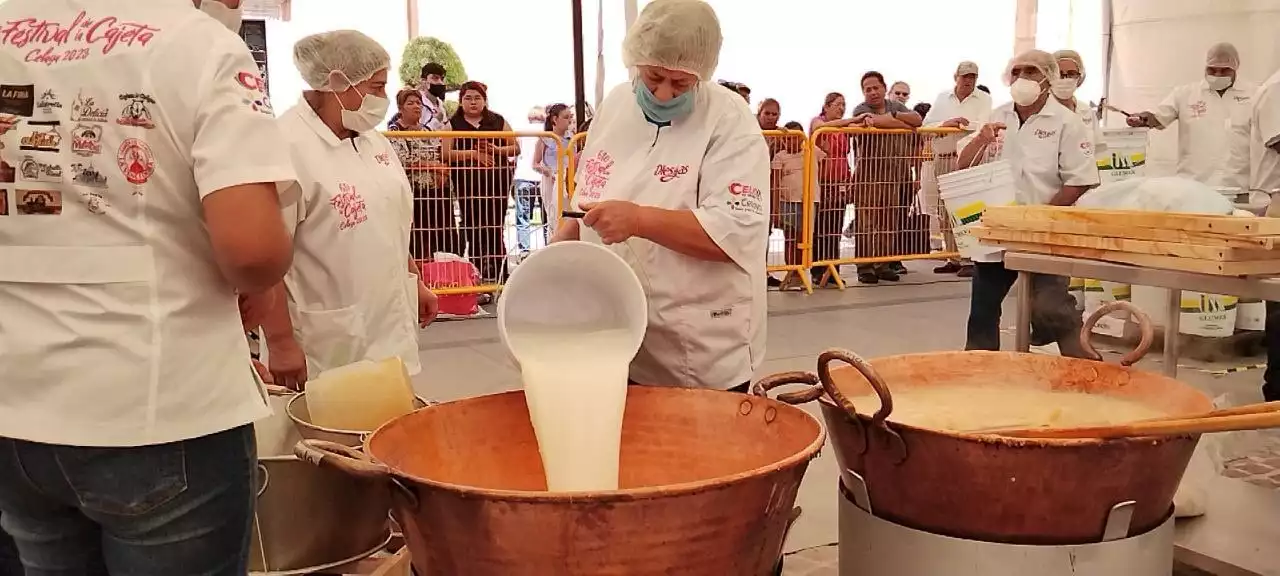 Arranca reto para romper Récord Guinness de la cajeta más grande del mundo en Celaya, ¿qué necesitan para lograrlo?