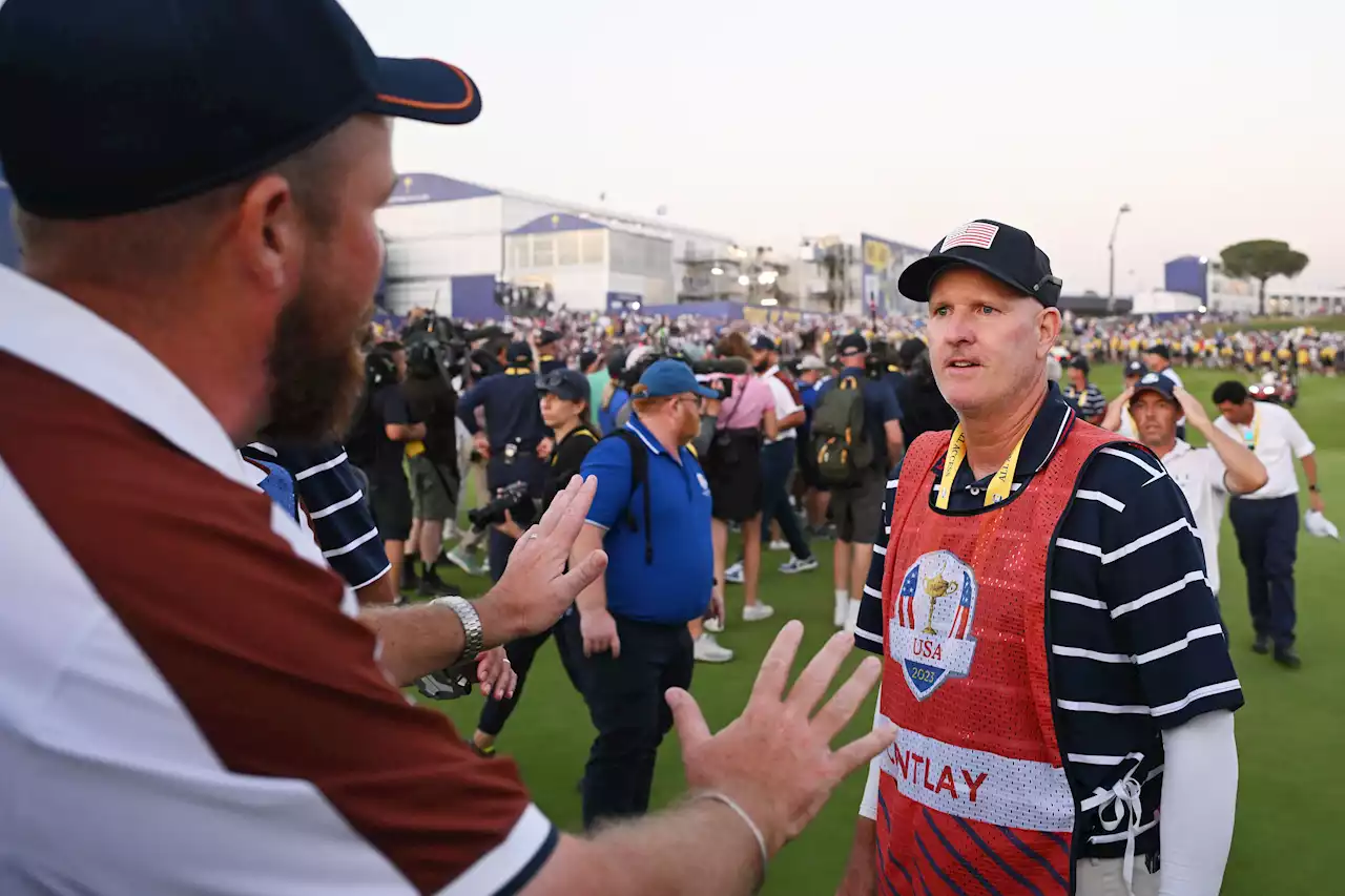 Lowry in heated exchange with Woods' old caddie over Cantlay celebrations at Ryder Cup