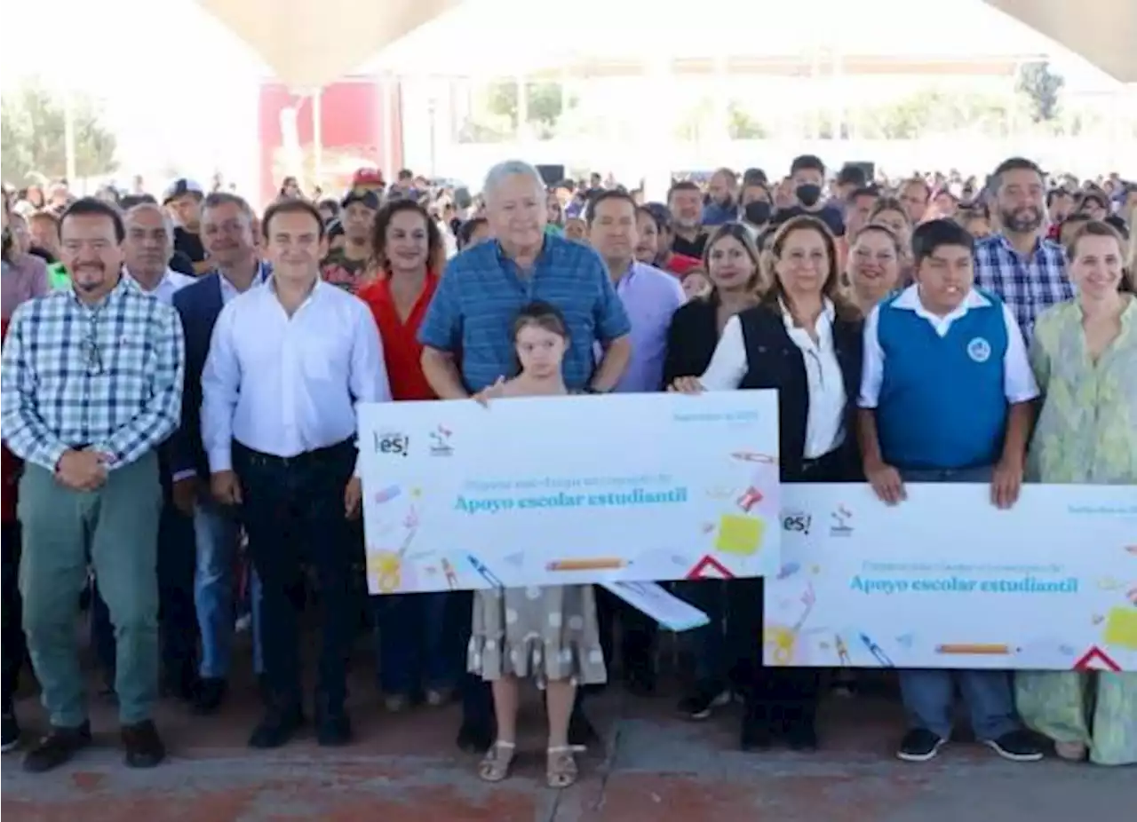 Beneficia Municipio de Saltillo a 5 mil estudiantes con apoyos escolares