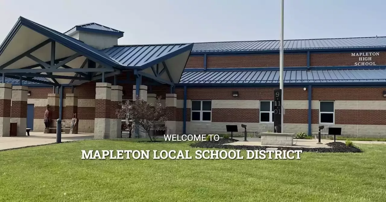 Mapleton Local School District mourning death of student who collapsed