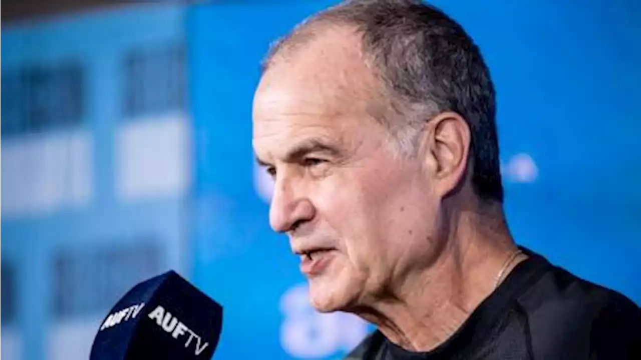 Marcelo Bielsa confirmó la lista de Uruguay sin Luis Suárez ni Edinson Cavani