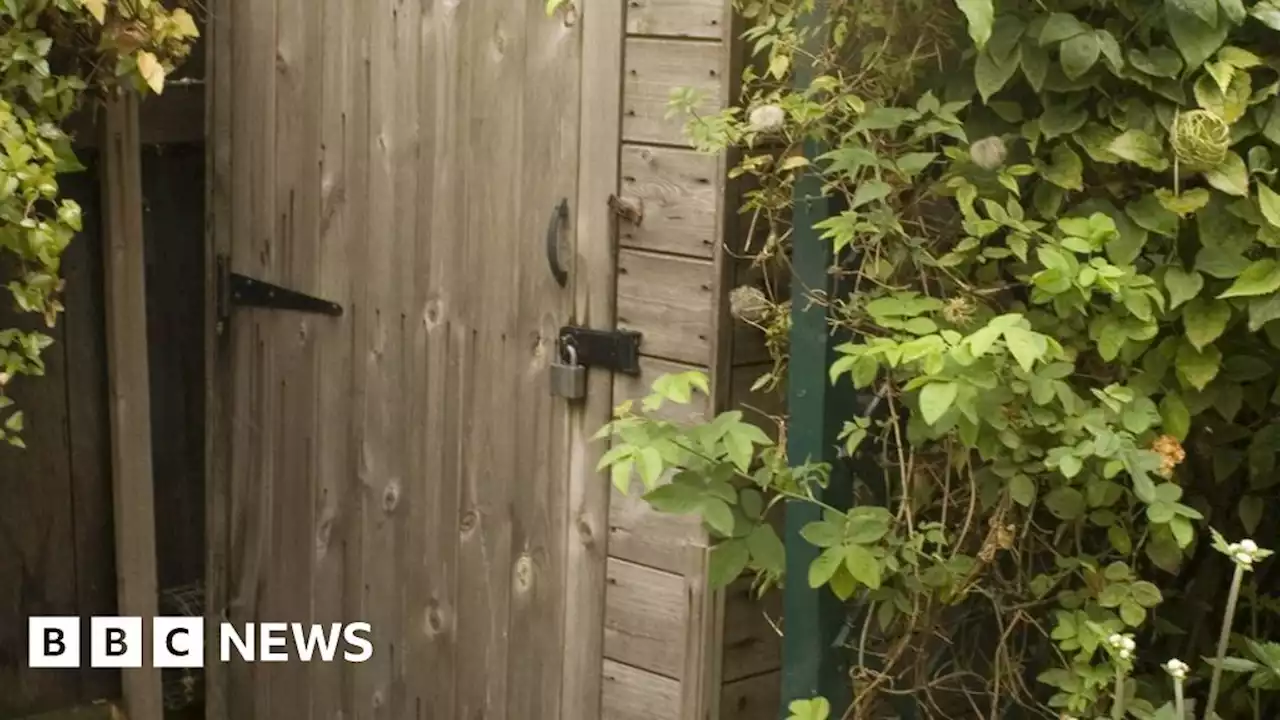 Suspect found in Oldham garden shed charged with fraud