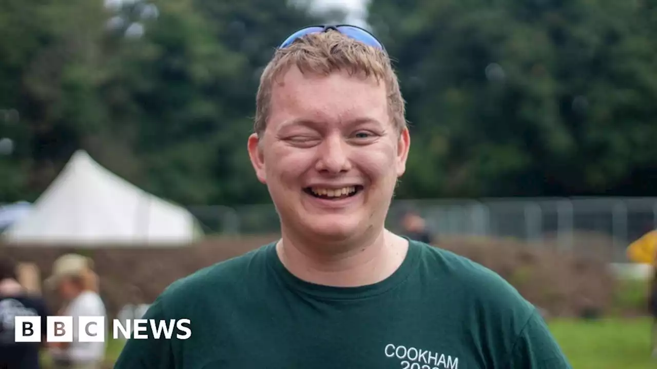 Visually-impaired archaeologist enjoys Anglo-Saxon dig