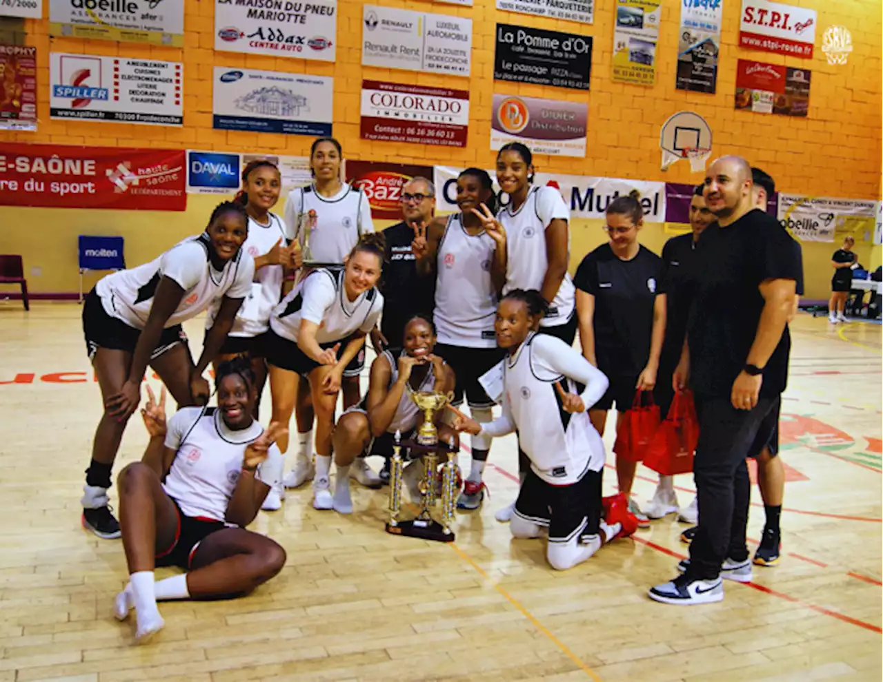 Villeneuve d'Ascq domine Bourges pour la première du LuxElle Trophy