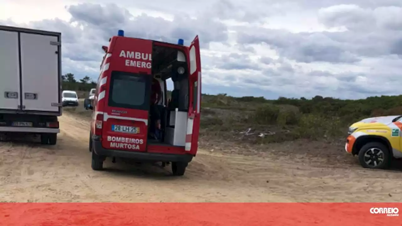 Quatro pescadores feridos após embarcação ter adornado em Murtosa