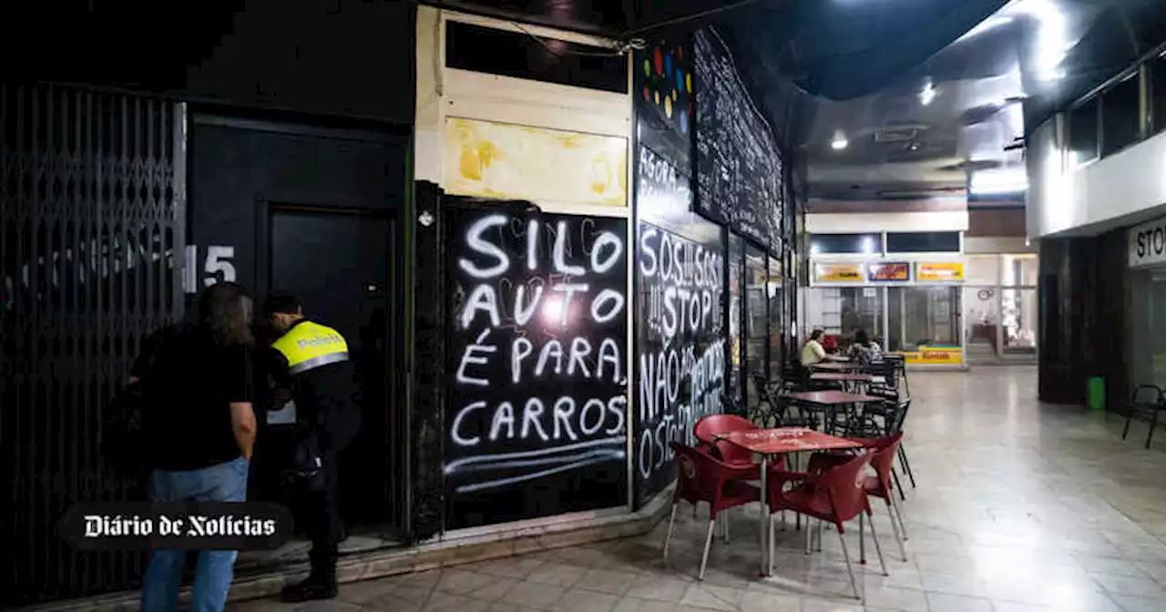 Rui Moreira decreta encerramento do Centro Comercial Stop