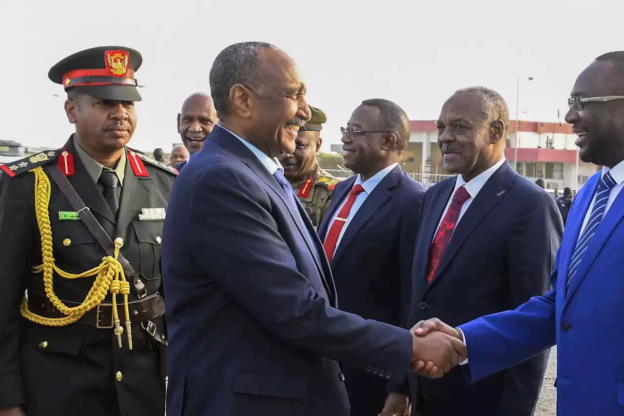 Sudan’s top general meets with South Sudan’s president on the war