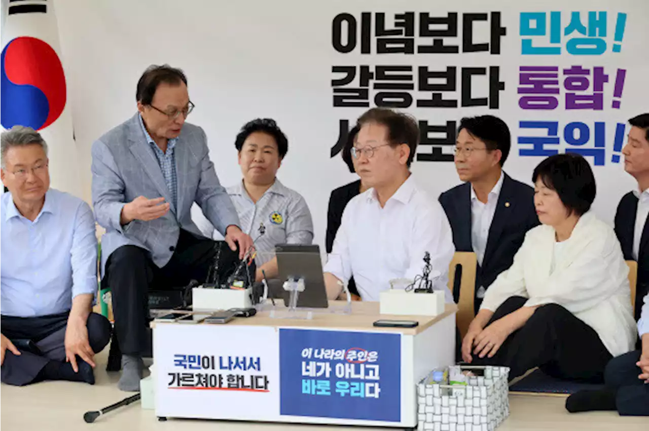 이해찬, 이재명 대표 단식 현장 찾아 “이대로면 파시즘”