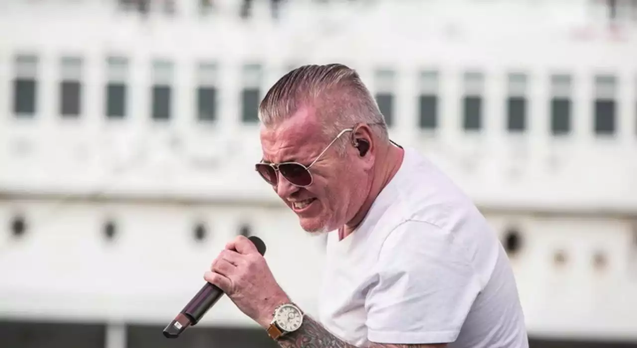 Steve Harwell, il cantante degli Smash Mouth sarebbe in fin di vita