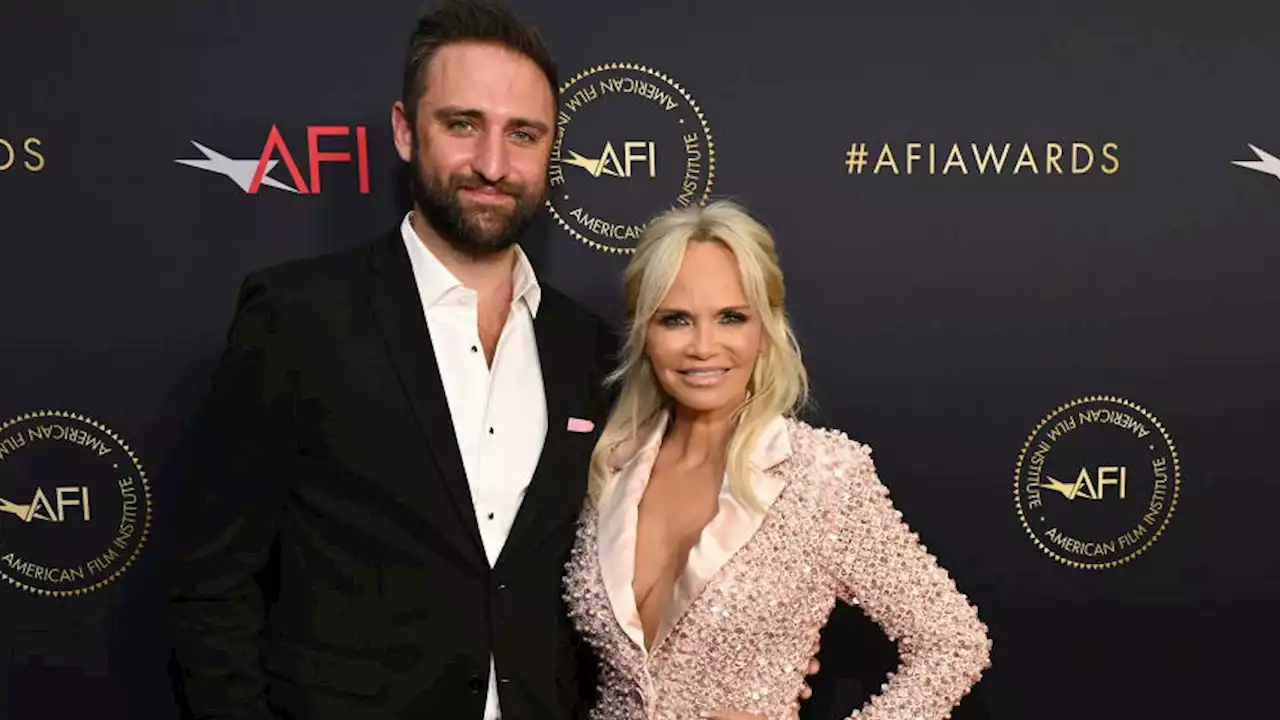 Kristin Chenoweth, award-winning actress, marries Josh Bryant