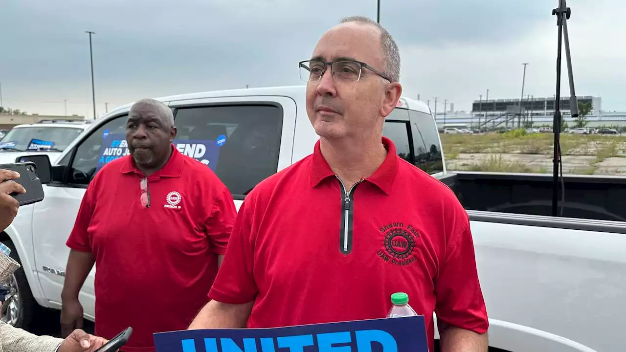 UAW's clash with Big 3 automakers shows off a more confrontational union as strike deadline looms