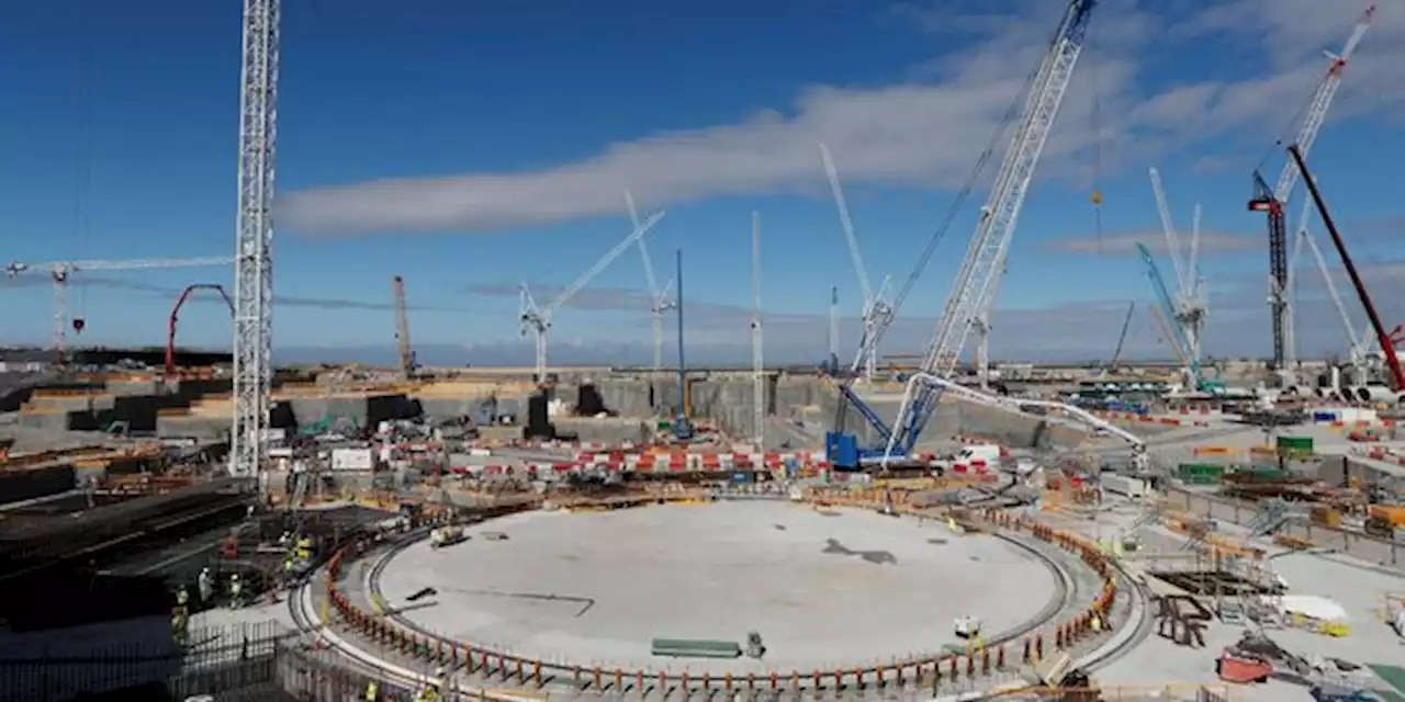 Bouygues, Vinci, Eiffage, ces géants français du BTP qui lorgnent le pactole du nouveau nucléaire