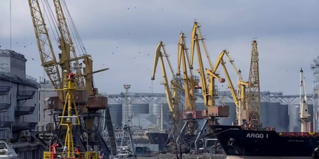 Ukraine : Attaque russe contre un port exportateur d'Odessa, dit Kyiv