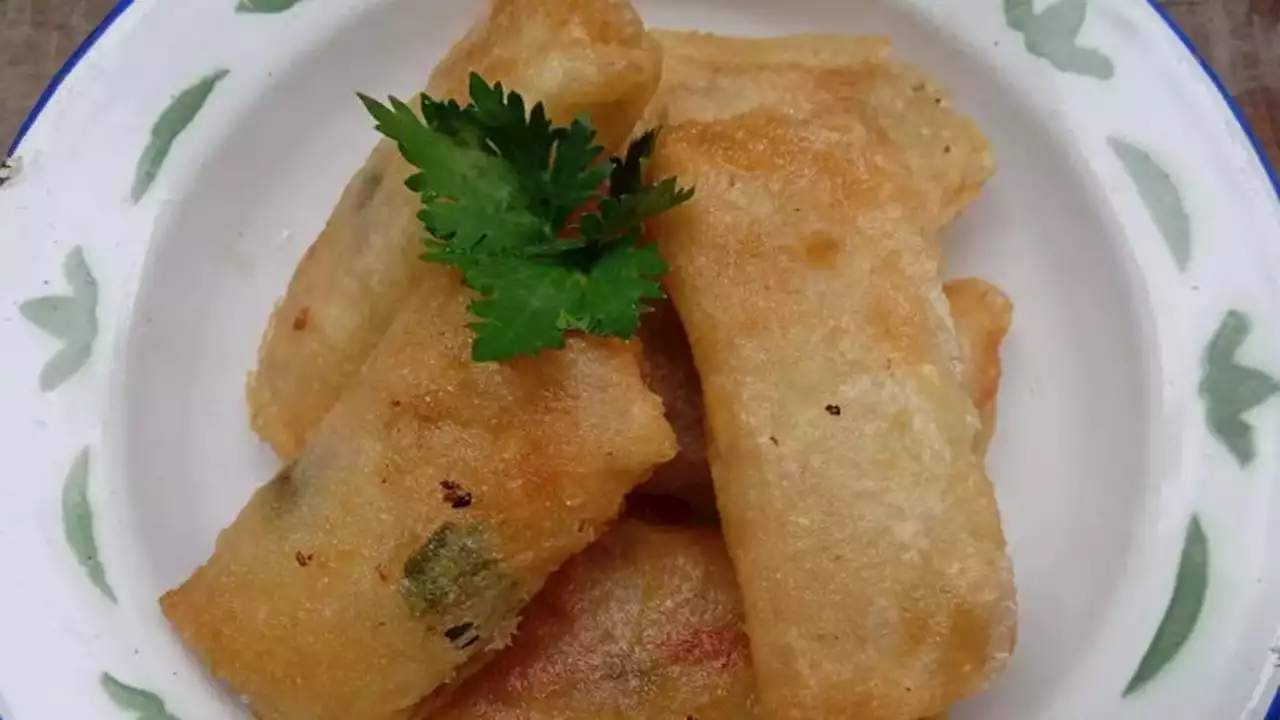 3 Resep Praktis Kreasi Lumpia Goreng, Camilan Isian Bihun hingga Tape yang Nikmat