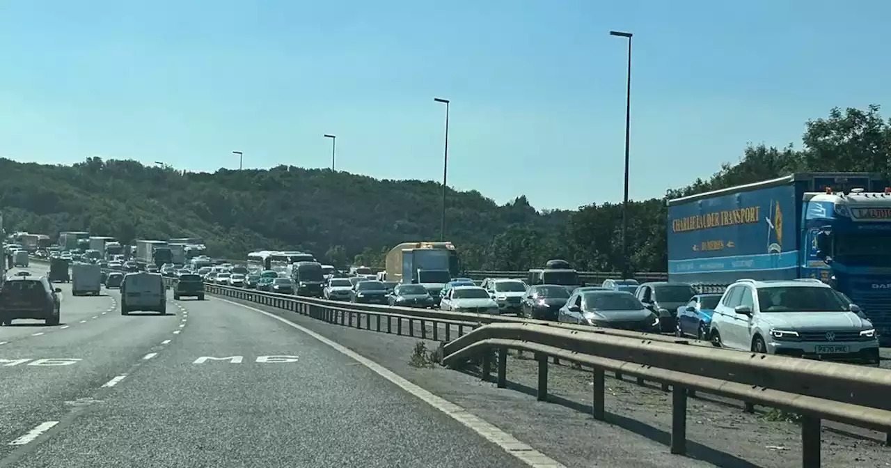 Broken down van on M6 near Preston causes 35 minute tailbacks